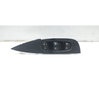 MANDO ELEVALUNAS DELANTERO IZQUIERDO 809614EH0AX 