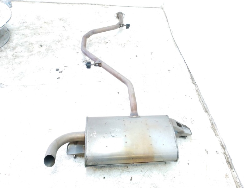 Recambio de tubo escape trasero para toyota c-hr referencia OEM IAM 174300T471  
