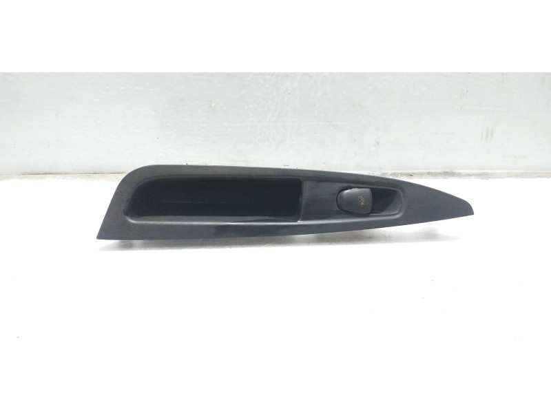 Recambio de mando elevalunas trasero derecho para nissan qashqai (j11) 1.6 dci turbodiesel cat referencia OEM IAM 829604EA0AX  