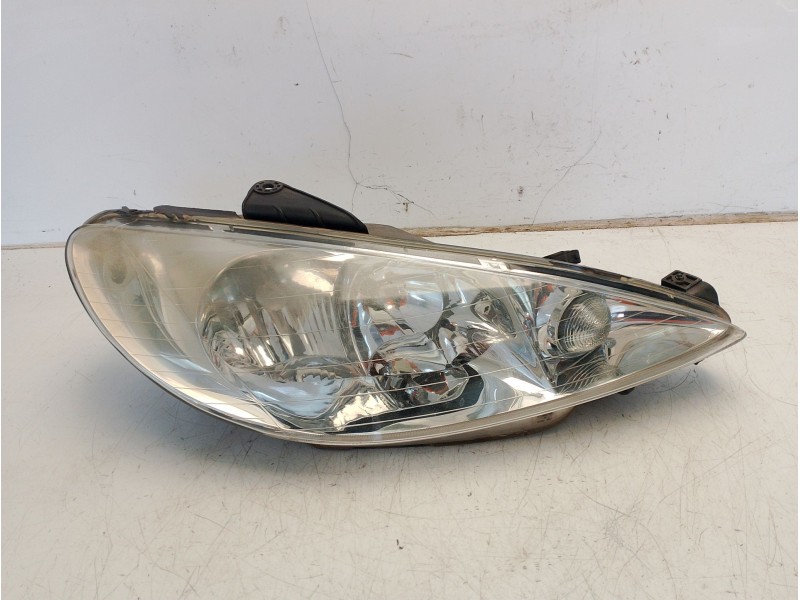 Recambio de faro derecho para peugeot 206 hatchback (2a/c) 1.4 hdi eco 70 referencia OEM IAM 6206A0 9660535580 