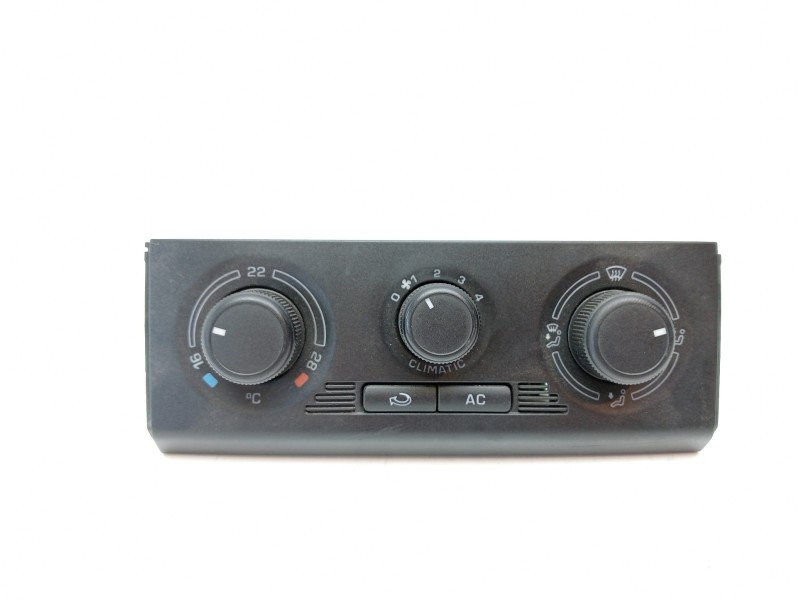 Recambio de mando climatizador para skoda fabia (5j2 ) 1.9 tdi referencia OEM IAM 5J0820045 H2242002 