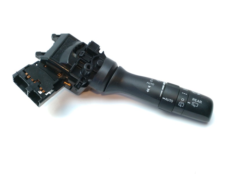 Recambio de mando limpia para lexus ct 200h referencia OEM IAM 8465248190  