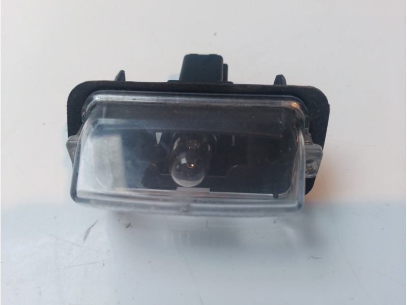 Recambio de piloto matricula para toyota yaris referencia OEM IAM 812700D120  