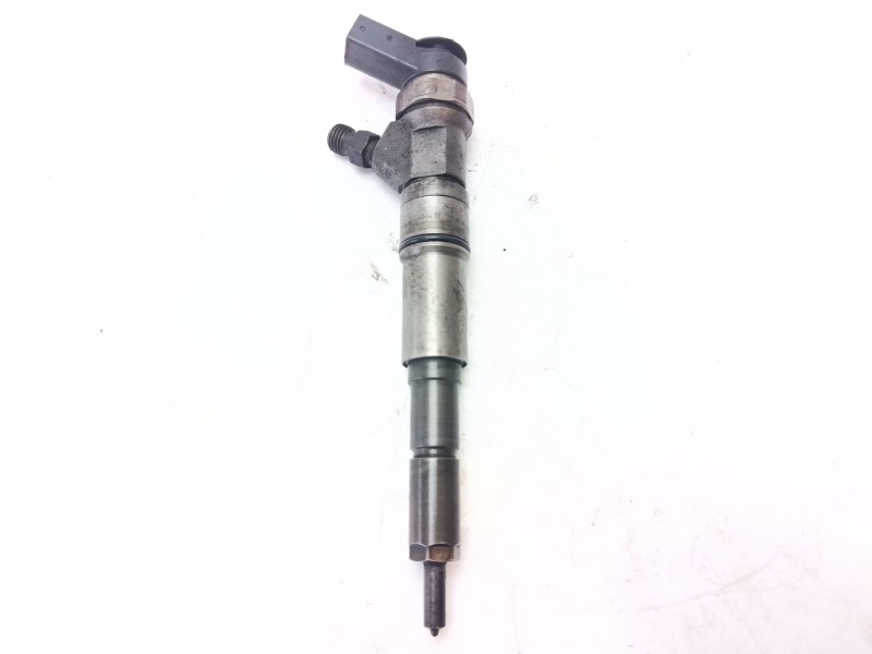 Recambio de inyector para bmw serie 5 berlina (e60) 520d referencia OEM IAM 13537793836  0445110131