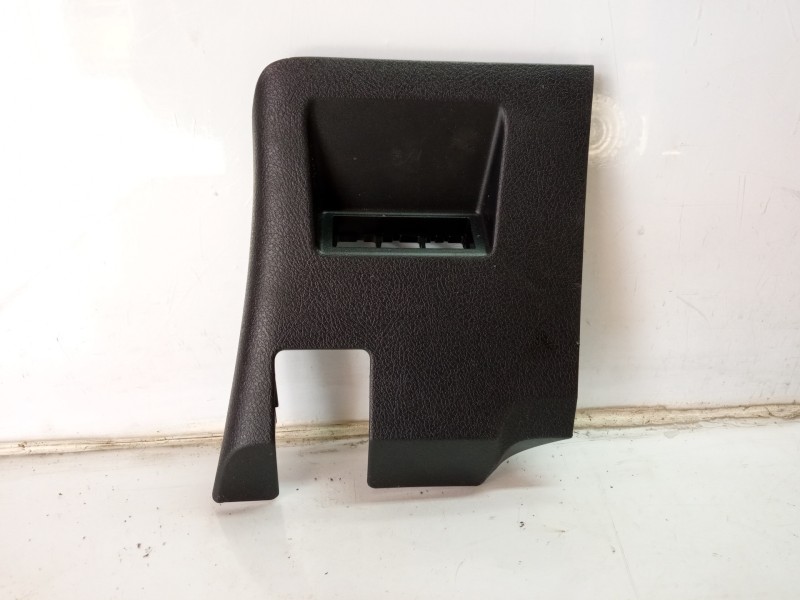 Recambio de moldura para toyota yaris active referencia OEM IAM 554330D180  