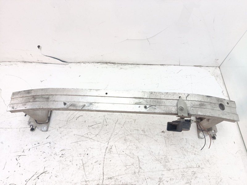 Recambio de refuerzo paragolpes delantero para renault clio iv (bh_) 1.5 dci 90 referencia OEM IAM 752107246R  