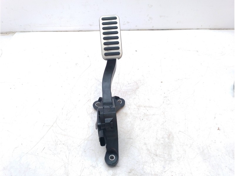 Recambio de pedal acelerador para kia ceed business referencia OEM IAM 32700G4210  