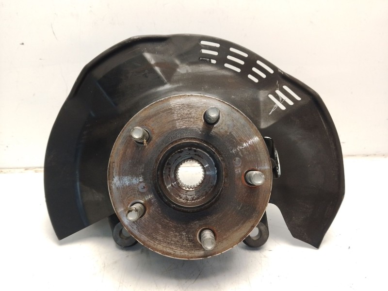 Recambio de mangueta delantera izquierda para toyota corolla (e21) referencia OEM IAM 4333019275  