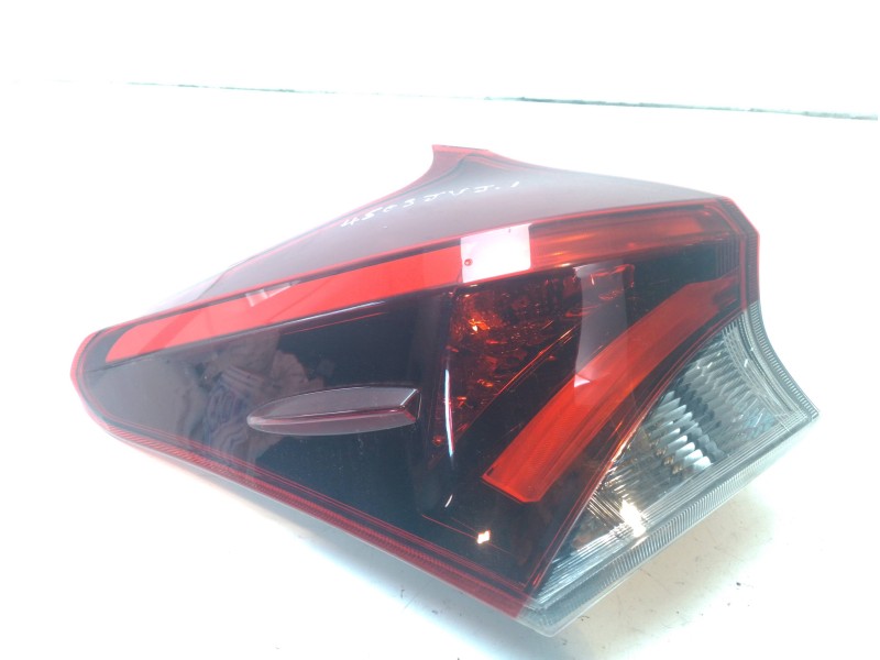 Recambio de piloto trasero izquierdo para toyota auris referencia OEM IAM 8156102A61  