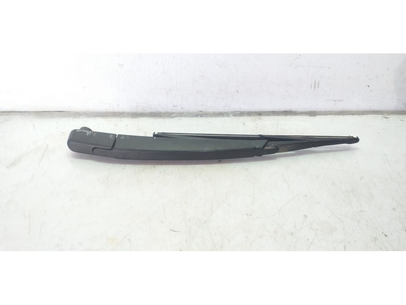 Recambio de brazo limpia trasero para nissan qashqai (j11) 1.6 dci turbodiesel cat referencia OEM IAM W000057536  