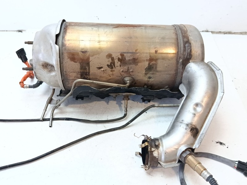 Recambio de catalizador para renault clio iv (bh_) 1.5 dci 90 referencia OEM IAM 208A04643R  