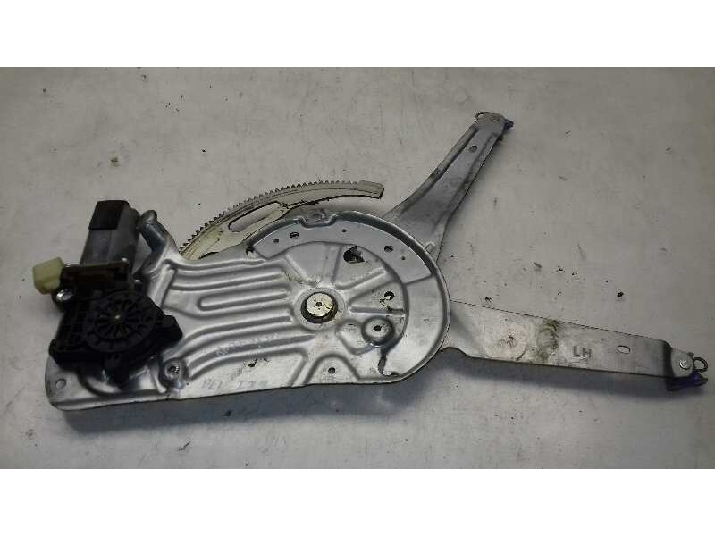 Recambio de elevalunas delantero izquierdo para volvo xc70 2.4 diesel cat referencia OEM IAM 0130821760  