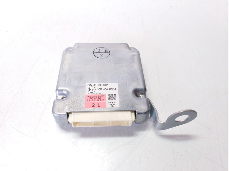Recambio de modulo electronico para toyota rav 4 referencia OEM IAM 8815042021 0368003071 