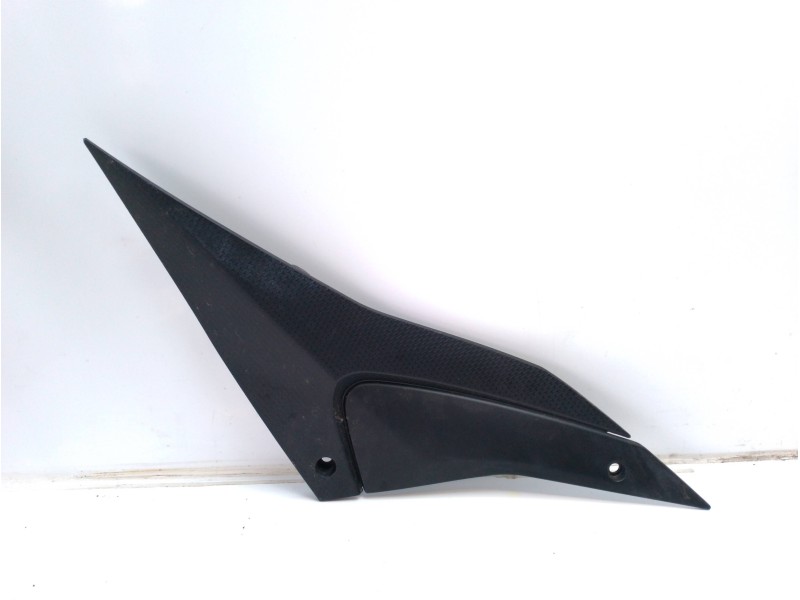 Recambio de moldura para aprilia tuono v4 r referencia OEM IAM 2B006972  
