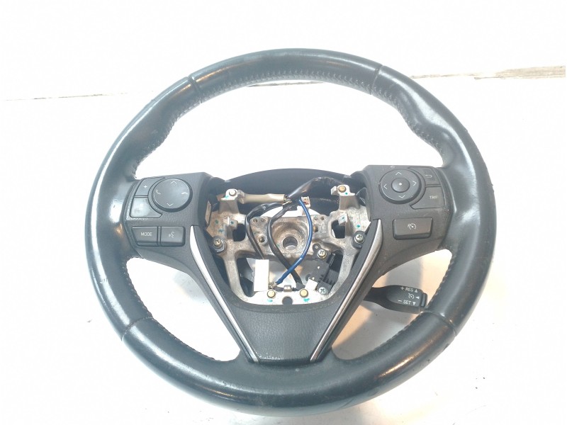 Recambio de volante para toyota auris referencia OEM IAM 4510202511C2  