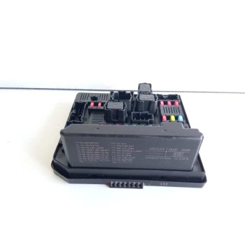CAJA RELES / FUSIBLES 284B7JD00B 