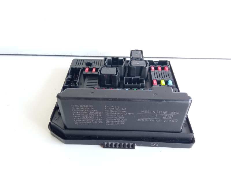 Recambio de caja reles / fusibles para nissan qashqai (j10) acenta referencia OEM IAM 284B7JD00B  