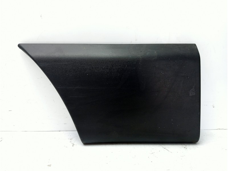 Recambio de moldura para renault master kasten referencia OEM IAM 768F20005R  