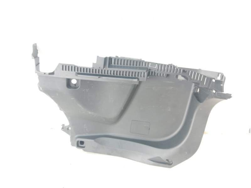 Recambio de tapa maletero para toyota c-hr hybrid advance referencia OEM IAM 64730F4130C0  
