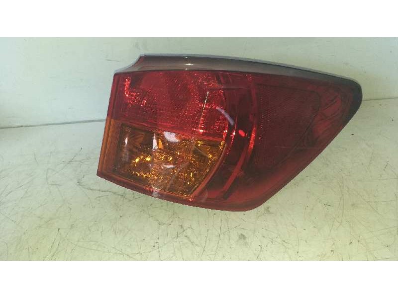 Recambio de piloto trasero derecho para lexus is200 (ds2/is2) 2.2 d-cat referencia OEM IAM   