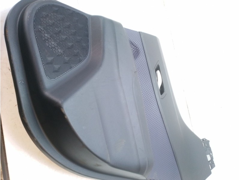 Recambio de guarnecido puerta trasera derecha para toyota c-hr referencia OEM IAM 67630F4010C0  67061F4030C1 / 67633X1B00