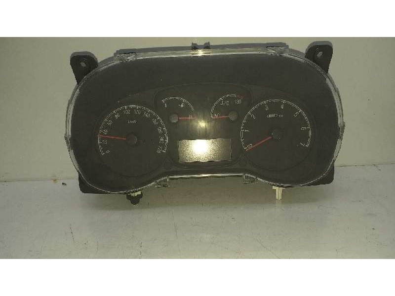Recambio de reloj cuenta kilometros para opel combo d cargo l1h1 2,2t referencia OEM IAM 51911163 503005162200 AEWE89DCL