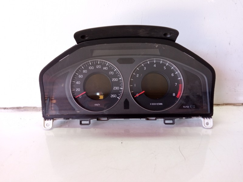 Recambio de cuadro instrumentos para volvo v70 familiar edition r-design referencia OEM IAM 31254534AA 36000409 