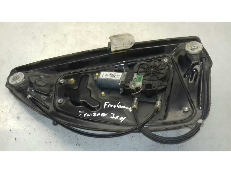Recambio de elevalunas trasero izquierdo para land rover freelander (lr2) td4 e referencia OEM IAM D312501  