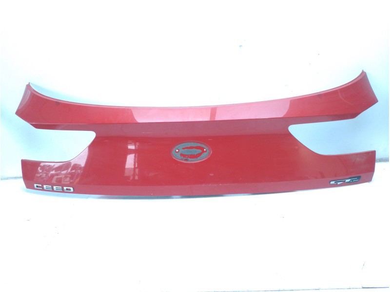 Recambio de guarnecido porton trasero para kia ceed business referencia OEM IAM 87311J7300  