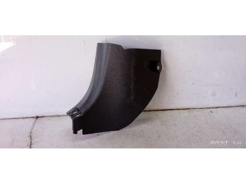 Recambio de moldura para toyota c-hr referencia OEM IAM 62112F4010  