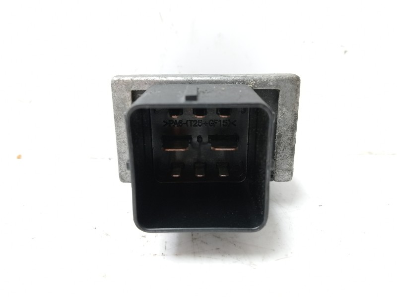 Recambio de modulo electronico para renault master kasten referencia OEM IAM 110678071R  