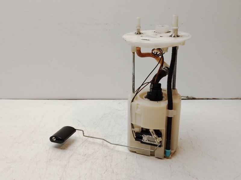 Recambio de aforador para kia sorento referencia OEM IAM 311102W900  