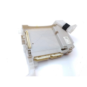 CAJA RELES / FUSIBLES 8273076030 