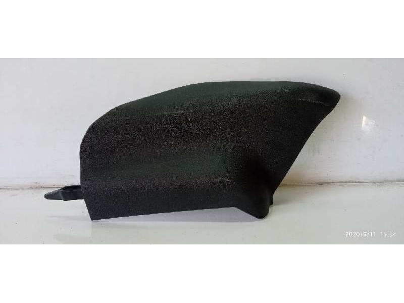 Recambio de moldura para toyota c-hr referencia OEM IAM 58817F4010  