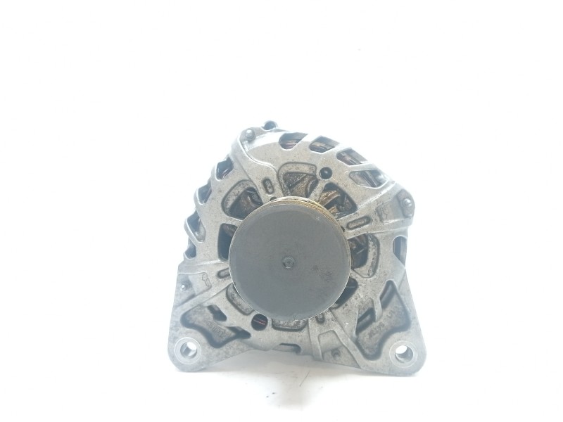 Recambio de alternador para renault captur 1.5 dci diesel fap energy referencia OEM IAM 231001318R 231008918R 