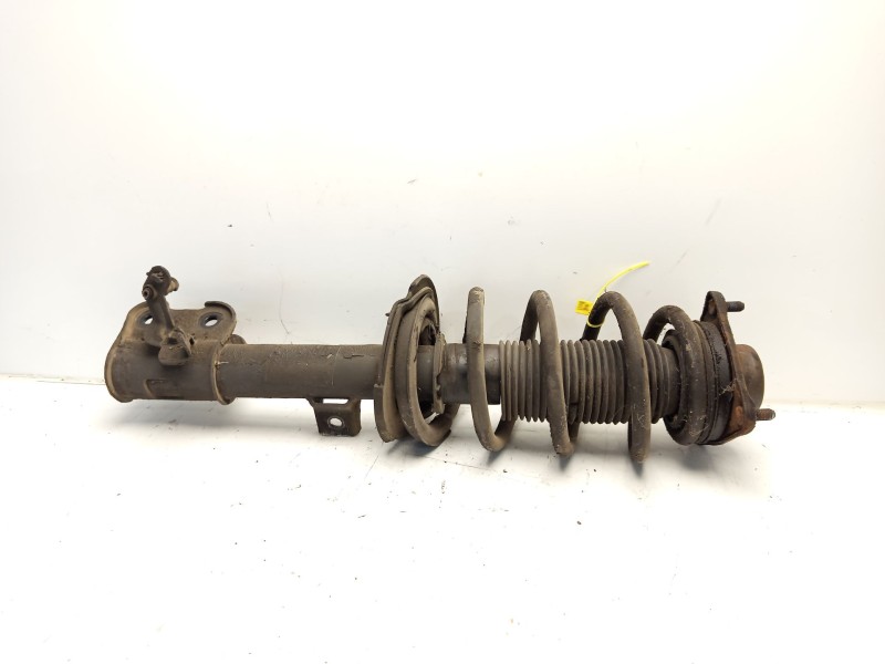 Recambio de amortiguador delantero derecho para kia sorento referencia OEM IAM 546512W300  