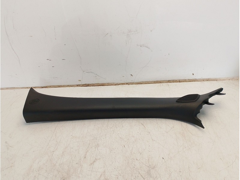 Recambio de moldura para toyota yaris (_p21_, _pa1_, _ph1_) 1.5 hybrid (mxph10) referencia OEM IAM 62212K0030B0  