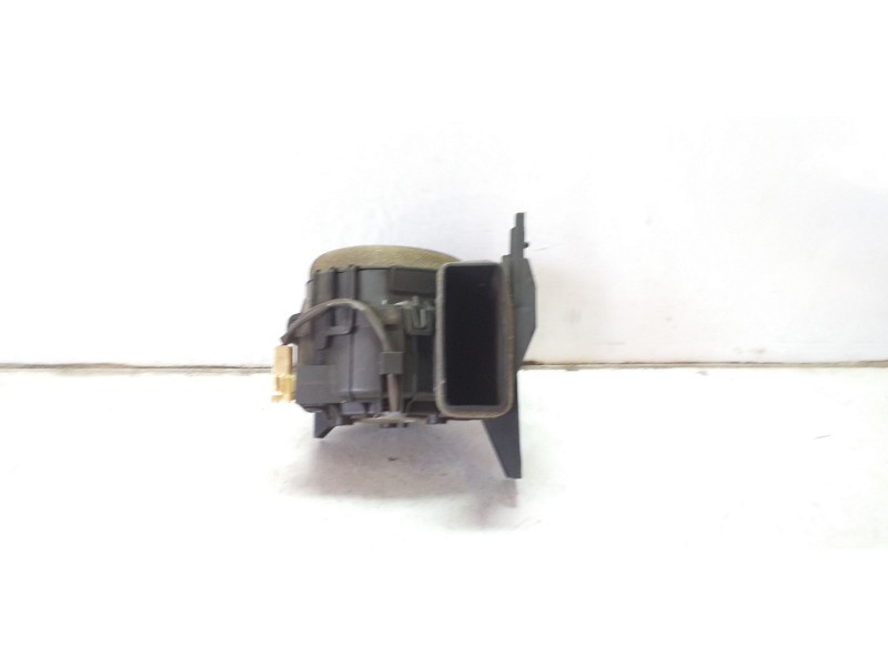 Recambio de ventilador calefaccion para toyota yaris feel referencia OEM IAM 1903021039  