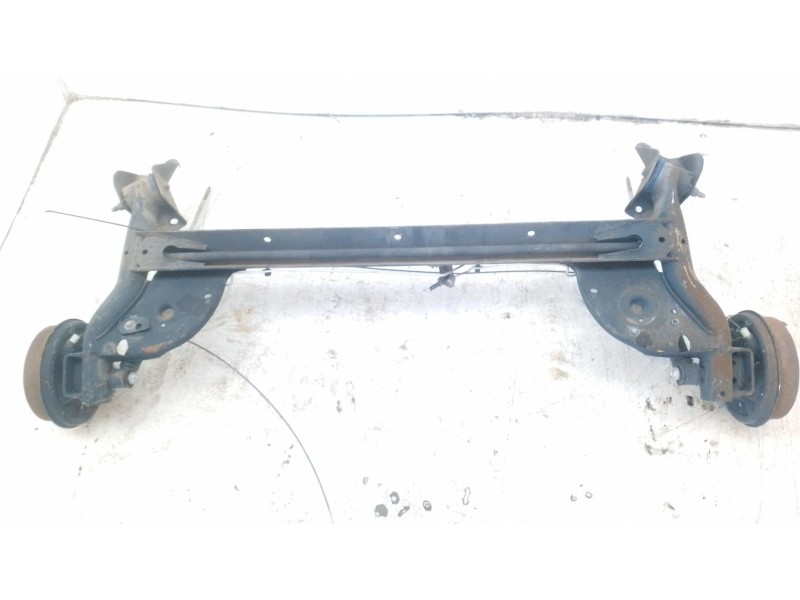 Recambio de puente trasero para dacia sandero stepway referencia OEM IAM 555113342R  555012648R