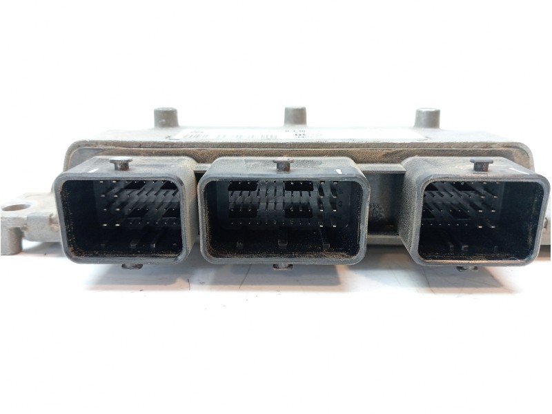 Recambio de centralita motor uce para ford fiesta (cb1) 1.25 16v cat referencia OEM IAM S180047002 8V2112A650SF 