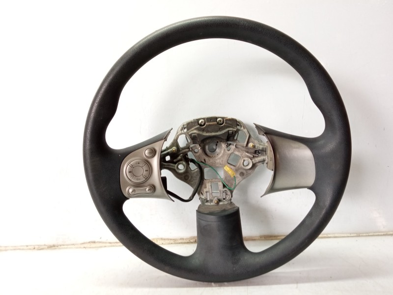 Recambio de volante para nissan micra (k13) 30 aniversario referencia OEM IAM 1081705  