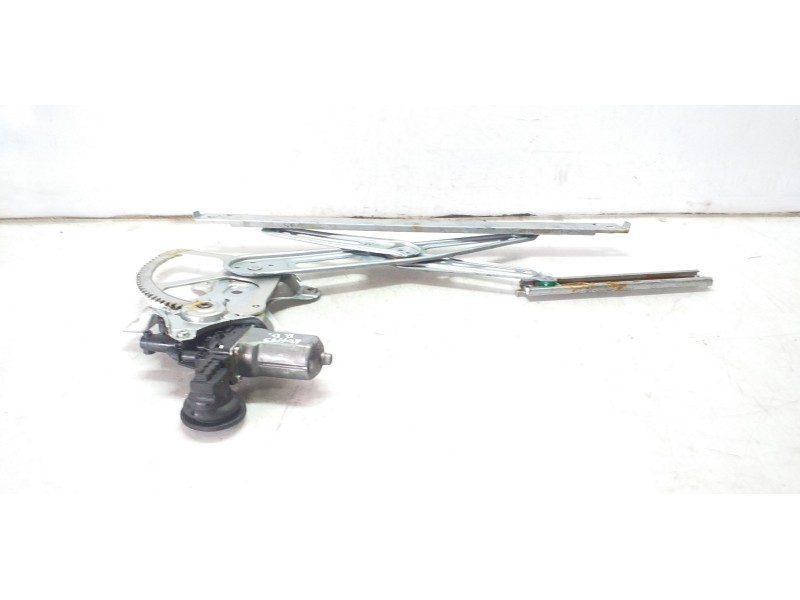 Recambio de elevalunas trasero izquierdo para toyota yaris feel referencia OEM IAM 857100D100  