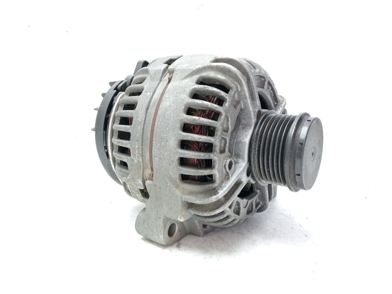 Recambio de alternador para volvo xc90 2.5 20v turbo cat referencia OEM IAM 36050266 124525029 8676498