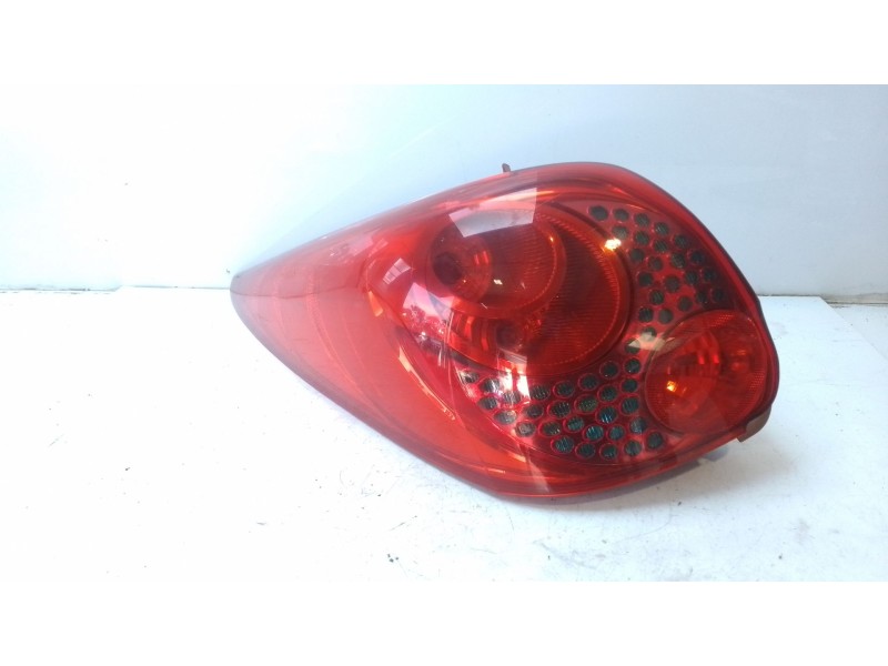 Recambio de piloto trasero izquierdo para peugeot 207 sw (wk_) 1.6 16v referencia OEM IAM 6350CT  9680158080