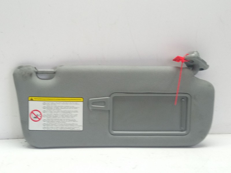 Recambio de parasol derecho para kia sorento referencia OEM IAM 852202P740H9  