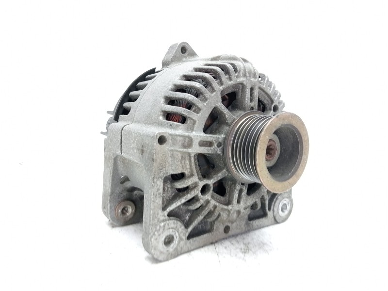 Recambio de alternador para renault megane ii berlina 5p 1.9 dci diesel referencia OEM IAM 8200290215  