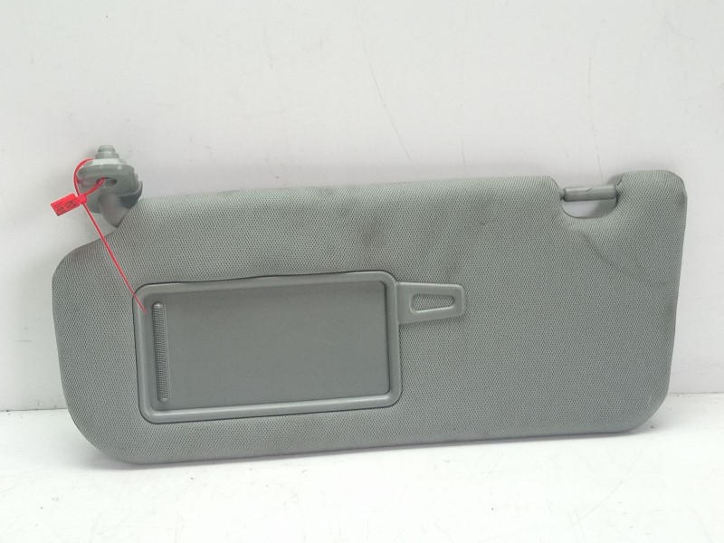 Recambio de parasol izquierdo para kia sorento referencia OEM IAM 852102P710H9  