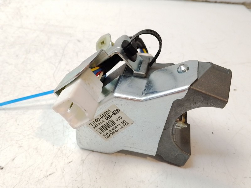 Recambio de antirrobo para kia sorento referencia OEM IAM 81900A5001  