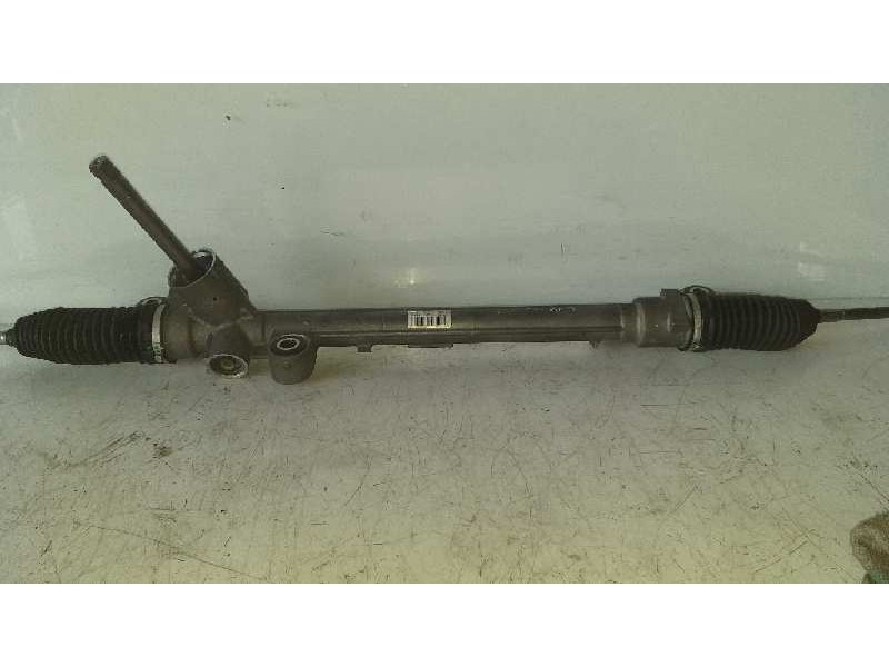 Recambio de cremallera direccion para ford fiesta (cb1) ambiente referencia OEM IAM 8V513200CK B299LHD 