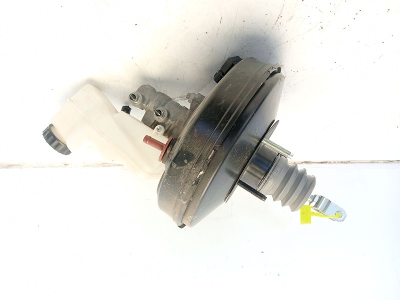 Recambio de servofreno para toyota yaris active referencia OEM IAM 47201K9025  